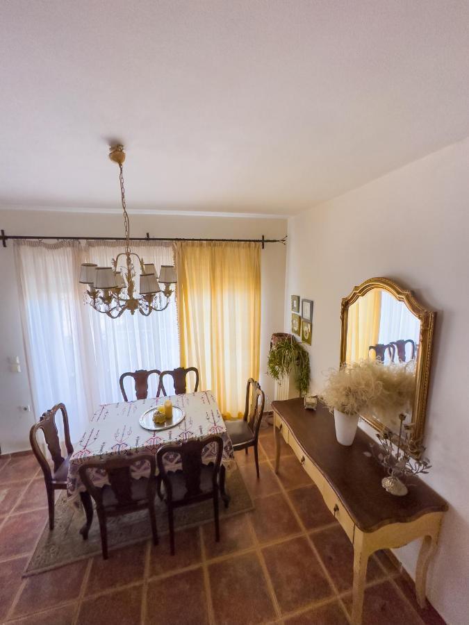 The Early Bird - Cosy 2-Floor House With Garden Villa Alexandroúpoli Eksteriør bilde