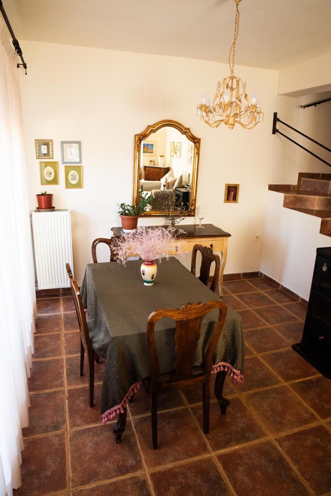 The Early Bird - Cosy 2-Floor House With Garden Villa Alexandroúpoli Eksteriør bilde