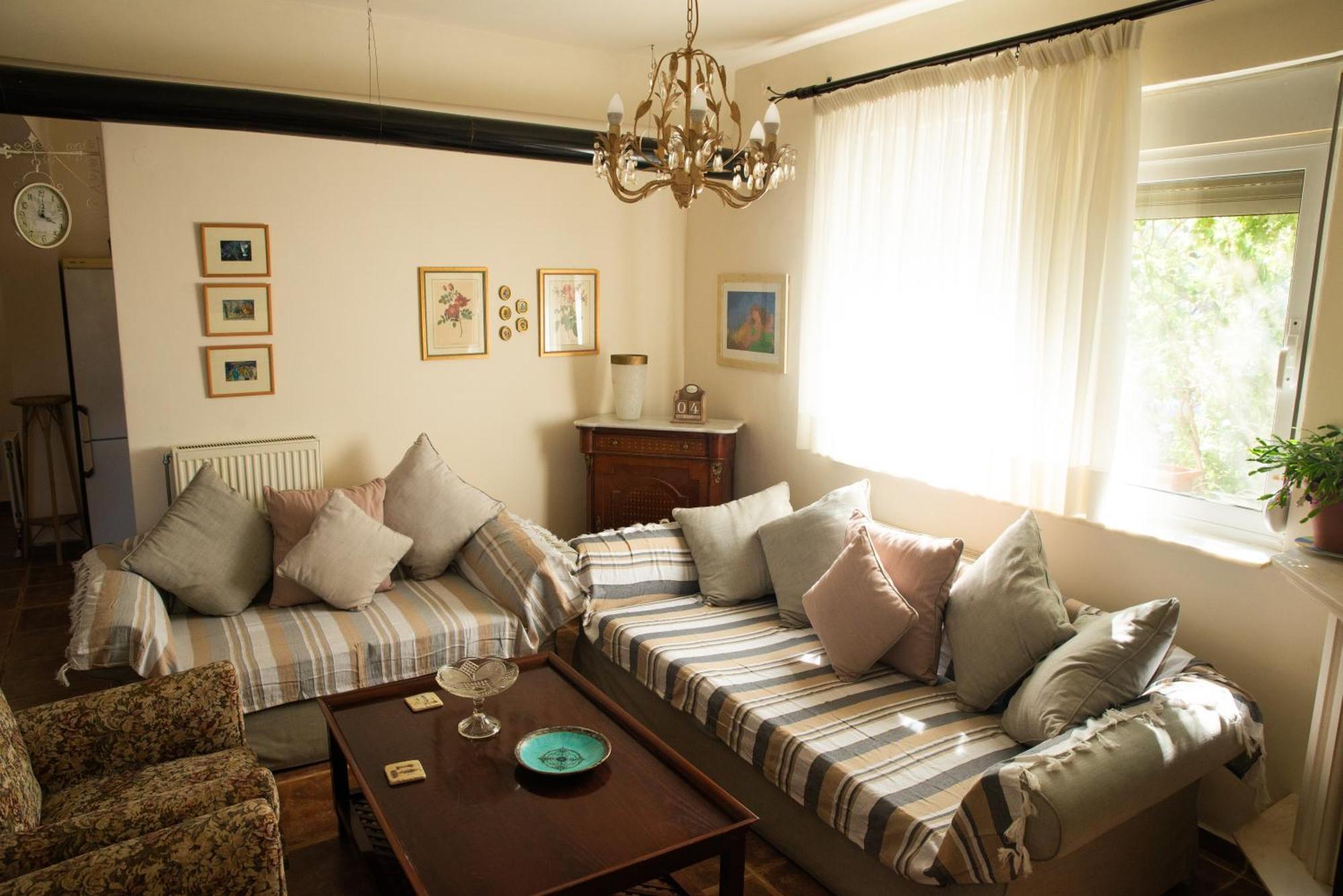 The Early Bird - Cosy 2-Floor House With Garden Villa Alexandroúpoli Eksteriør bilde