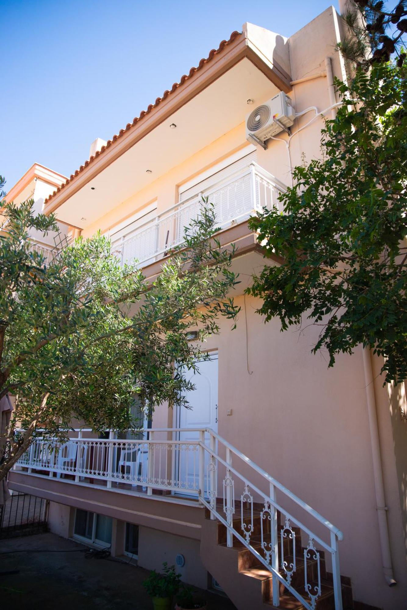 The Early Bird - Cosy 2-Floor House With Garden Villa Alexandroúpoli Eksteriør bilde
